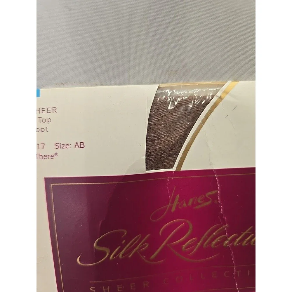 NOS Vintage Hanes Silk Reflections Sheer Collection 717 Size AB Barely There